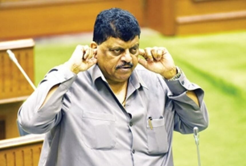 Churchill slams govt for transferring FDA officer Iva Fernandes 1 Churchill slams govt for transferring FDA officer Iva Fernandes