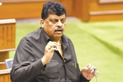 Churchill speaks out against coal