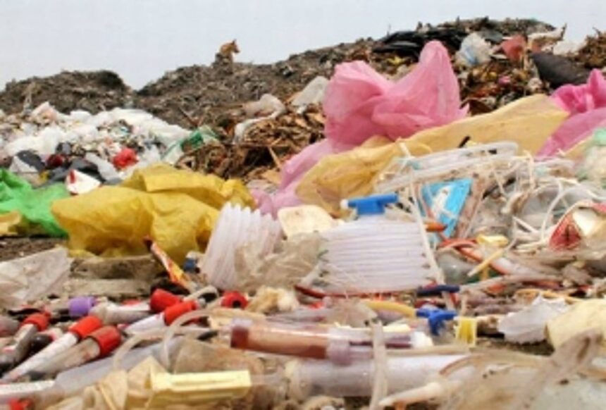 Citizen alerts  MMC on medical  waste dump