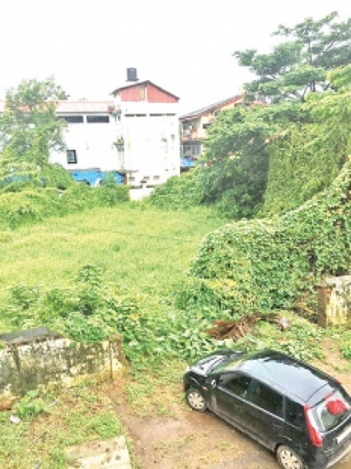 Civil court, school buses, advocates, foes of Comba residents