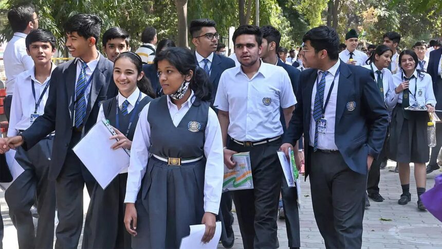 Class 10 and 12 results: Karnataka shines in ICSE and ISC exams with nearly 100% pass rates 1 Class 10 and 12 results: Karnataka shines in ICSE and ISC exams with nearly 100% pass rates