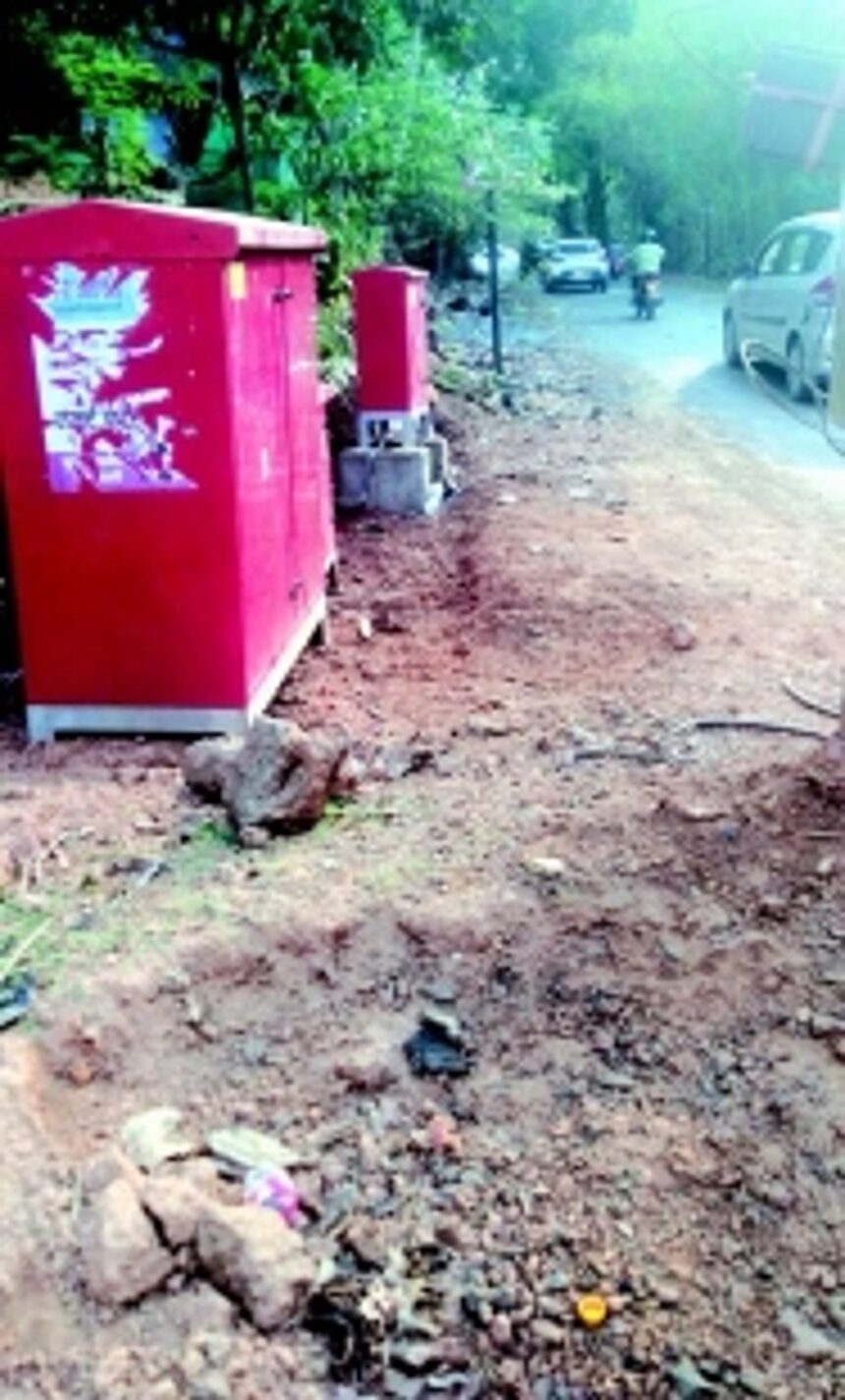 Clear out gutters choked with mud, restore roads, Ponda locals urge govt 1 Clear out gutters choked with mud, restore roads, Ponda locals urge govt
