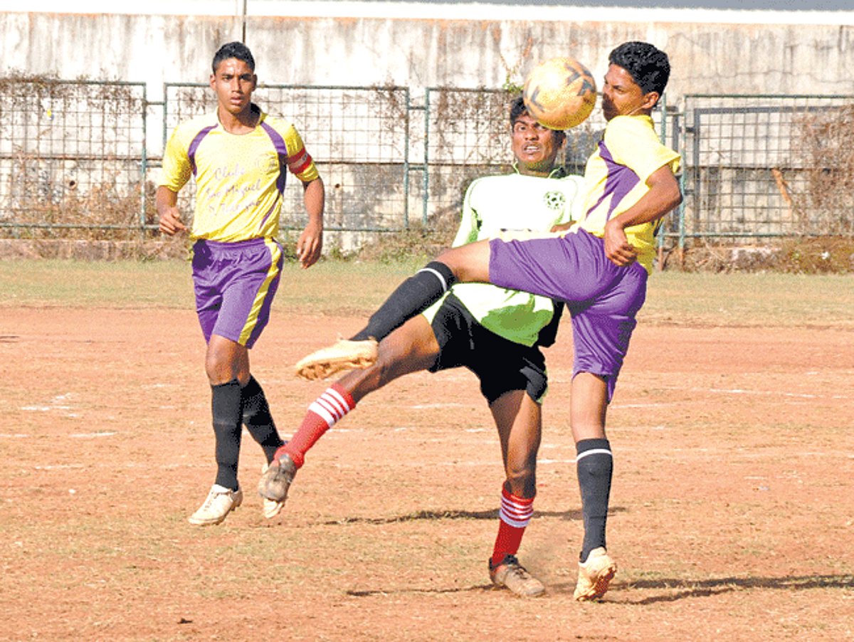 Clube Sao Miguel de Taleigao and Ronit Sports Club players battle for the ball at Dr Remegio Pinto ground, Taleigao on Monday.