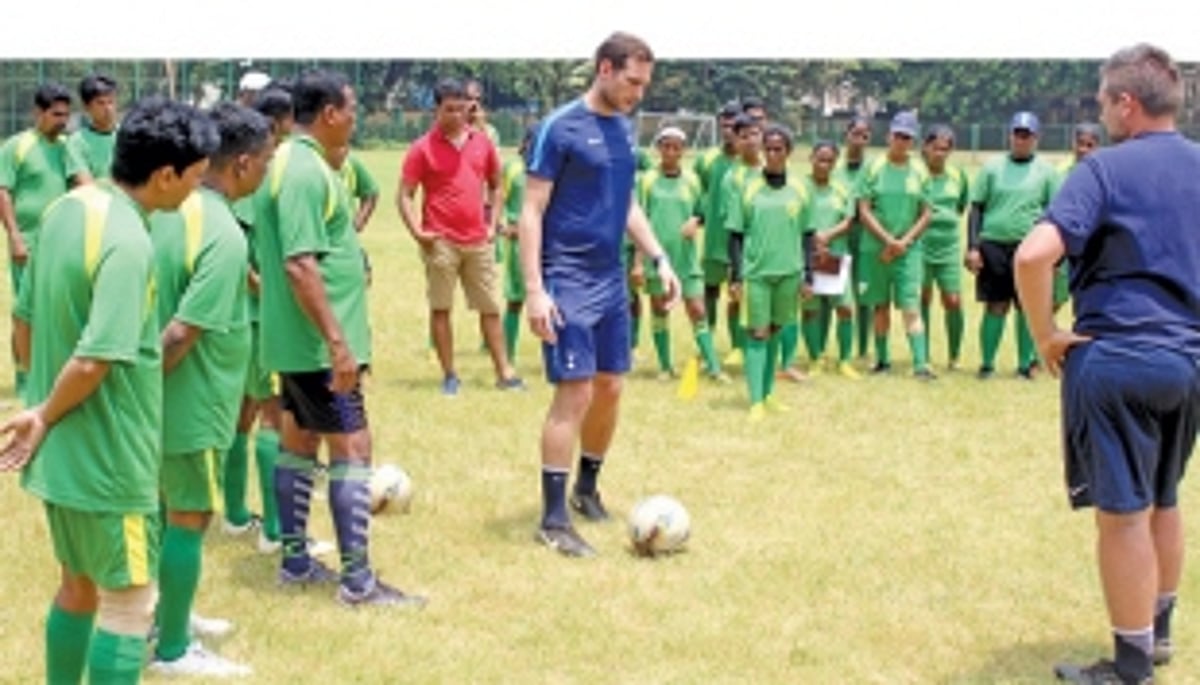 Coaches need to create the carnival feeling among players: Spurs foundation coach Slaughter