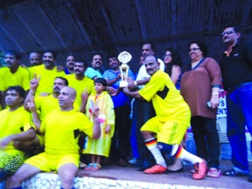 Cobra Vaddo lift veterans title