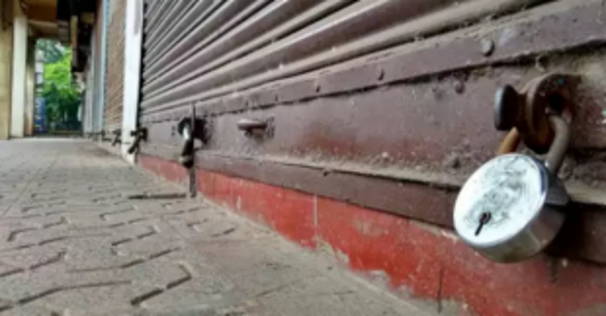 Collector issues order on curfew extension