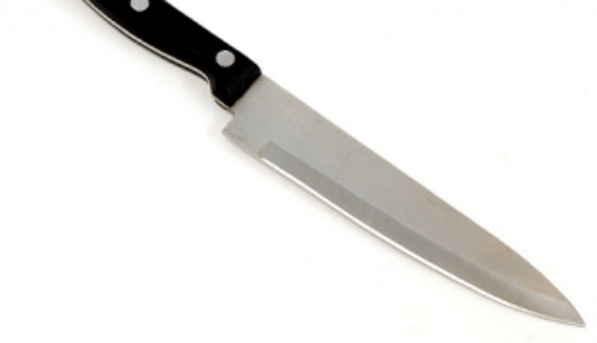 Collem man stabbed by sister succumbs