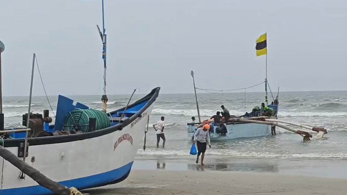 Colva Fishermen Rejoice Over Good Catch After Rough Seas, Labour Shortage Remains Concern