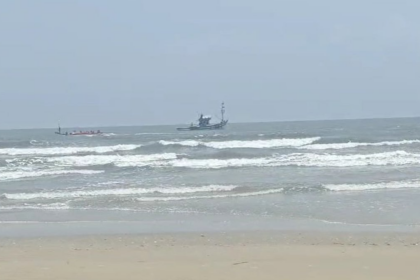Colva Traditional Fishermen Cry Foul as Trawlers Invade Coastal Waters, Threaten Livelihoods