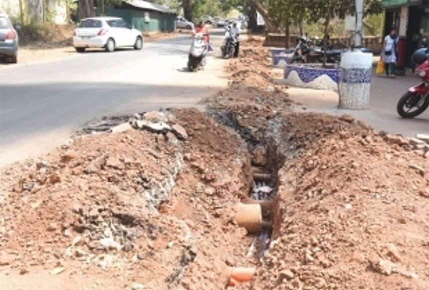 Colva locals cry foul over dug-up roads