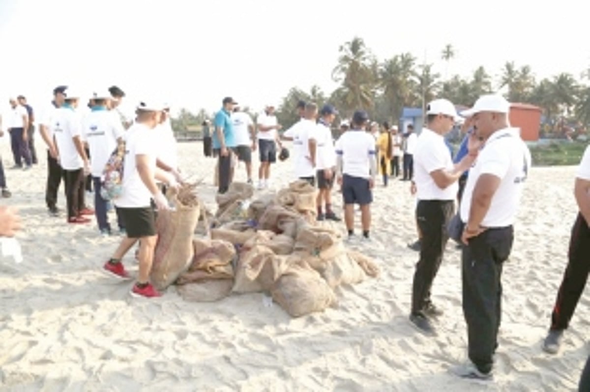 Colva residents fume as gutka sachets litter beach