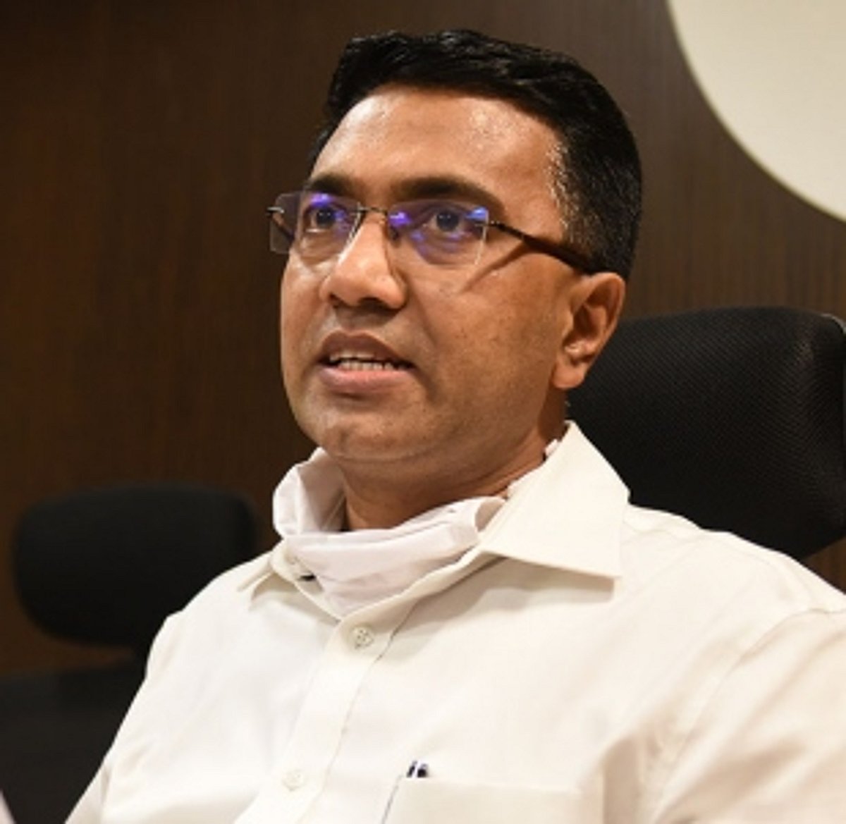 Community transmission is here, says CM; Cases cross 1,000 mark