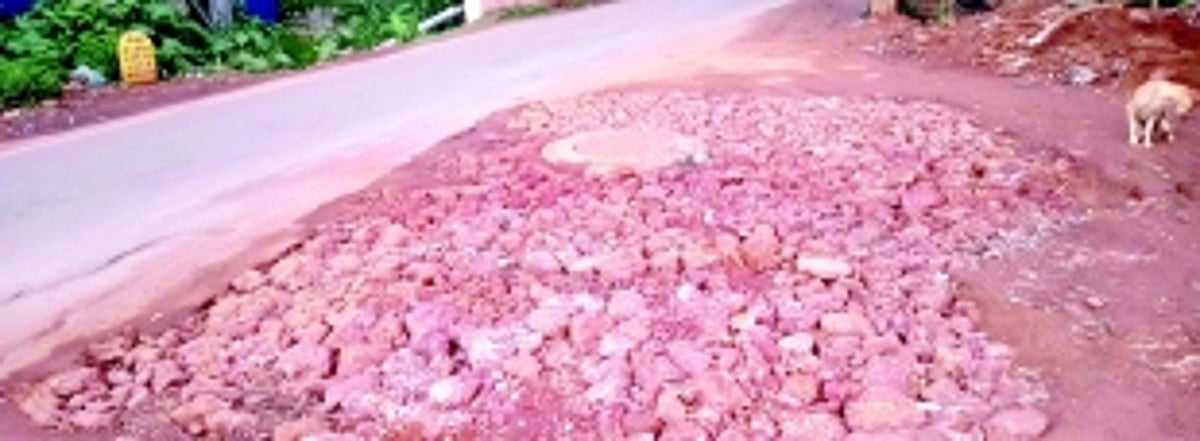 Commuters at risk as road dug up for sewage work yet to be restored in Ponda