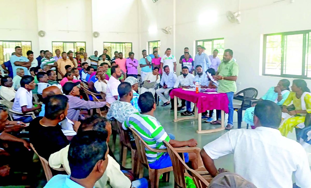 Concerns over sudden tax hikes rock Molcornem gram sabha