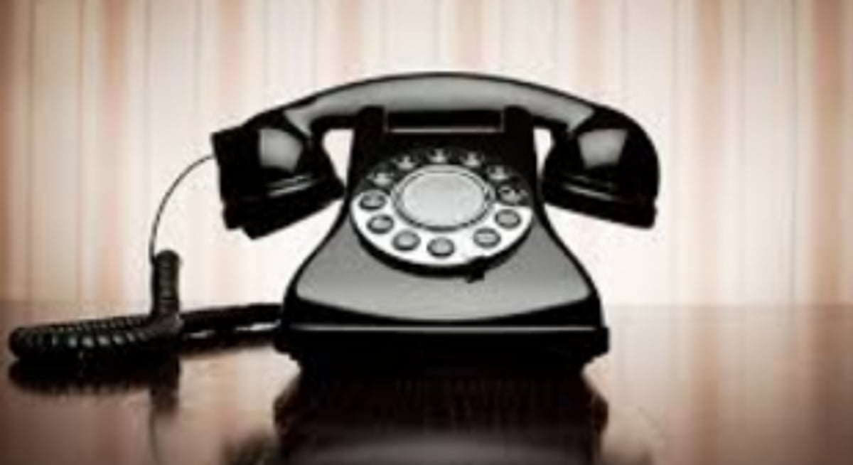 Condi locals irked over  dead telephone lines