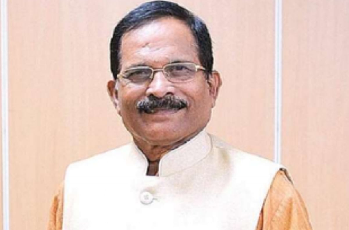 Cong dares Shripad to compel govt to scrap Bainguinim plant