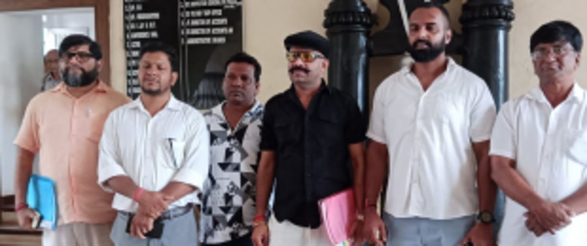 Cong demands probe into suicide of Pune businessman