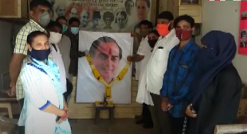 Cong marks birth anniversary of Rajiv Gandhi 1 Cong marks birth anniversary of Rajiv Gandhi