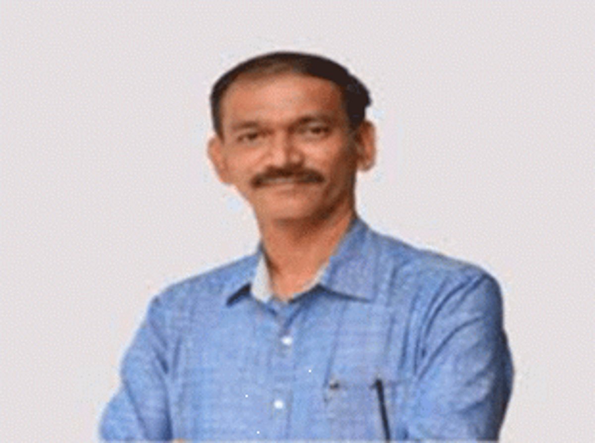 Cong moves SC on 10 defector MLAs’ dismissal