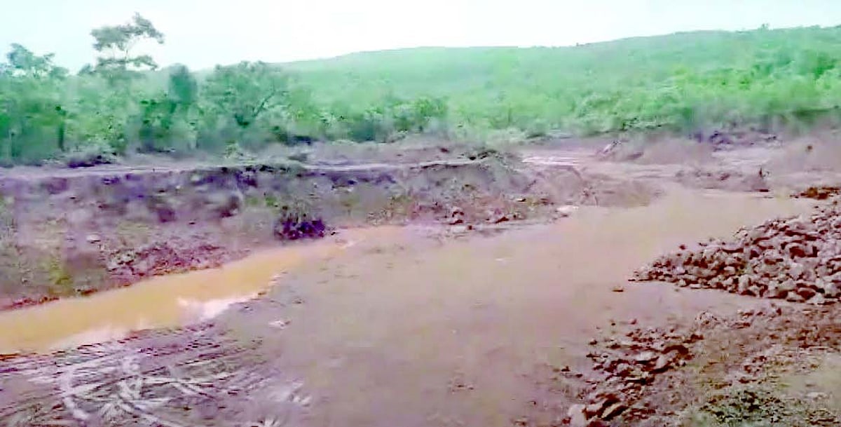 Cong points to landslide risk, seeks Court action on illegal hill-cutting