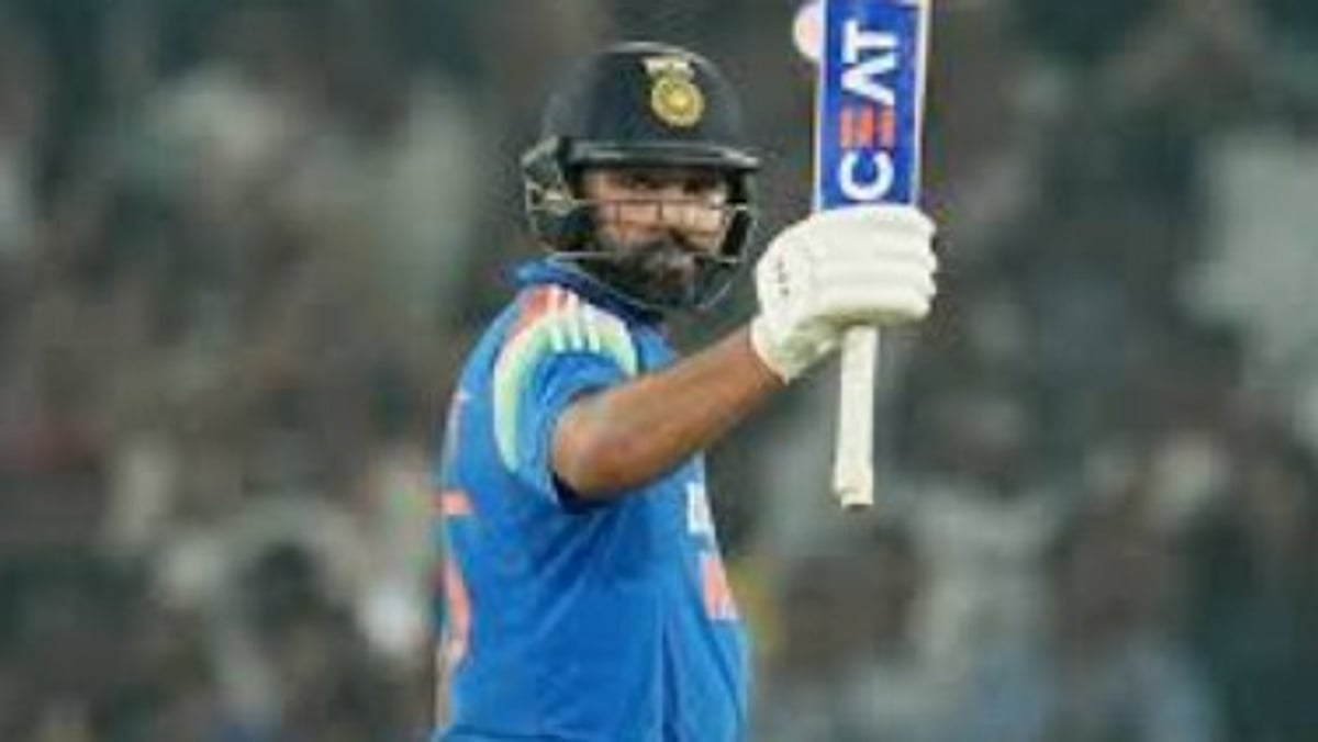 Congress Leader  Shama Mohamed Criticizes Rohit Sharma After Champions Trophy Performance