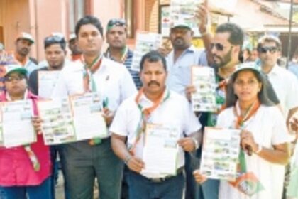 Congress candidate lends a  patient ear to voters’ woes