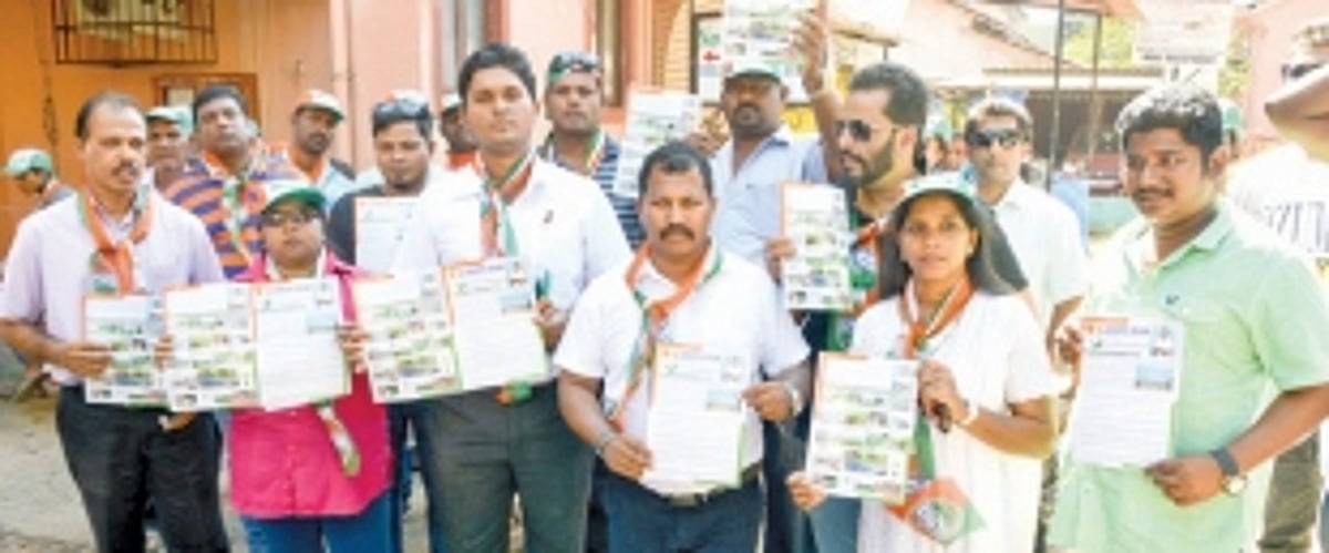 Congress candidate lends a  patient ear to voters’ woes