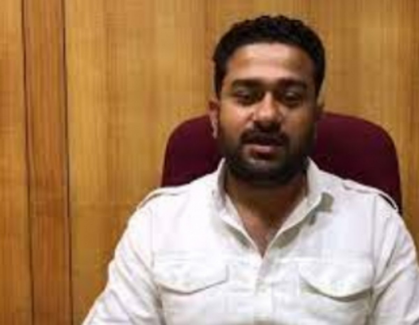 Congress condemns demolition of kiosks outside GMC