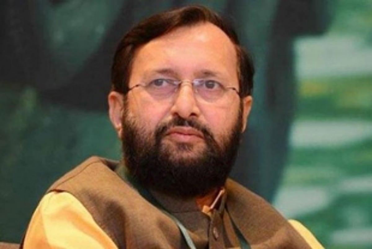 Congress deprived farmers of benefits  by delaying farm bills: Javdekar