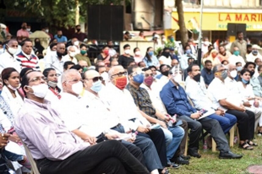 Congress needs inspiring leadership, not the ageing variety