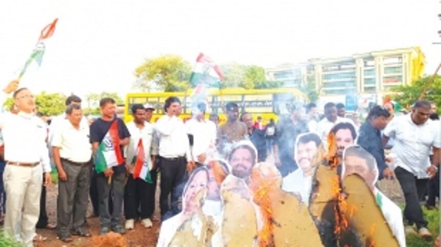 Congress observes 1st anniversary of defection by its MLAs to BJP as ‘Black Day’