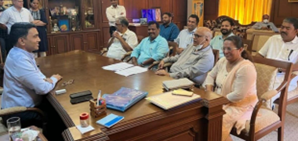 Congress’ paper horses