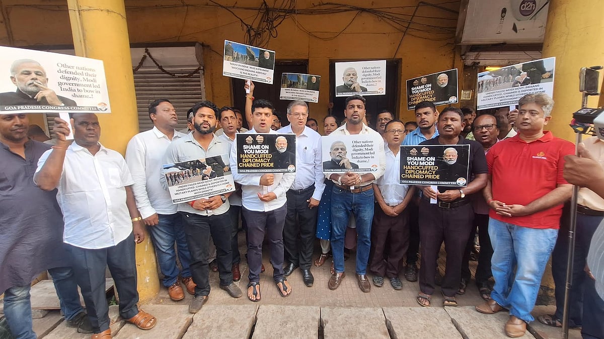 Congress protests
against deportation
of Indians from USA