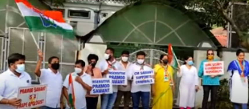 Congress stages protest in front of  CM’s residence, demands resignation