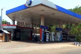 Congress wants government to  abolish tax on petroleum