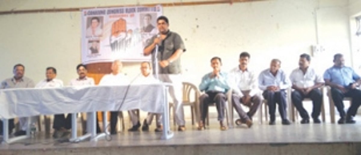 Congress workers urge Luizinho to use  experience to revive party’s fortunes