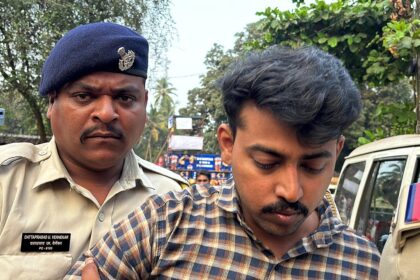 Constable Amit Naik who was promised Rs 13 crores by Suleman, dismissed from service