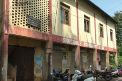 Contamination of natural spring rocks Sancoale gram sabha