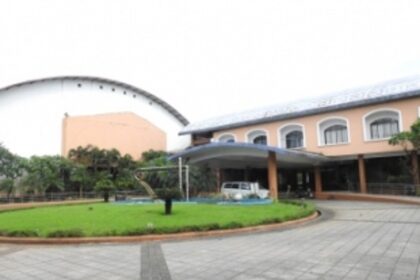 Contractor dragging feet on AC repair works at Ravindra Bhavan