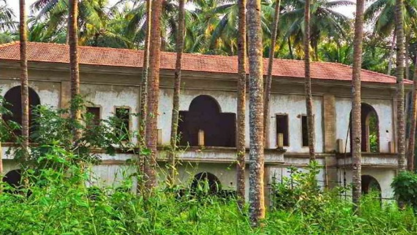 Controversial Old Goa Bungalow Will Be Demolished, Assures MLA Rajesh Faldesai 1 Controversial Old Goa Bungalow Will Be Demolished, Assures MLA Rajesh Faldesai