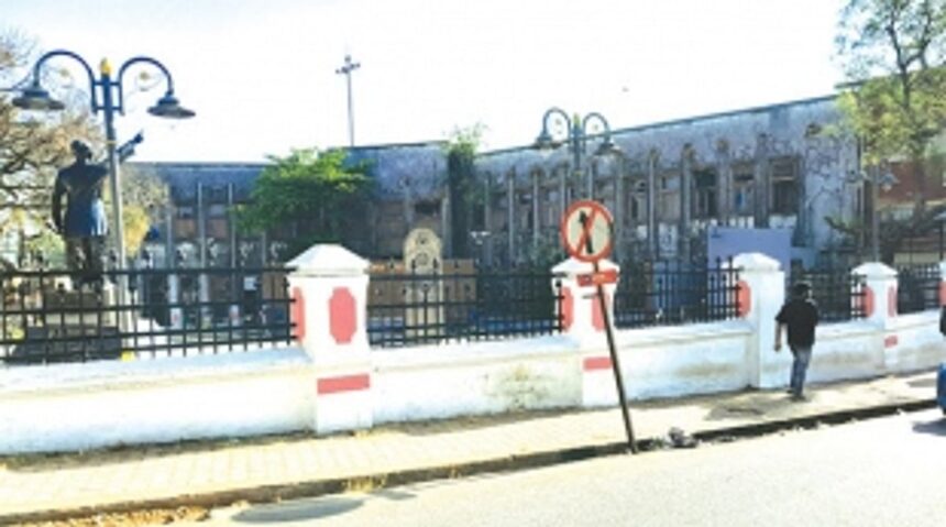 Cops launch drive against beggars, evict vagrants littering Margao footpaths