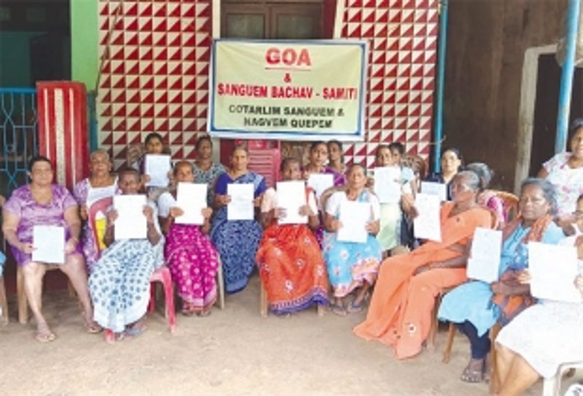 Cotarli farmers continue sit-in agitation for second day, appeal to CM to visit their pristine farmlands