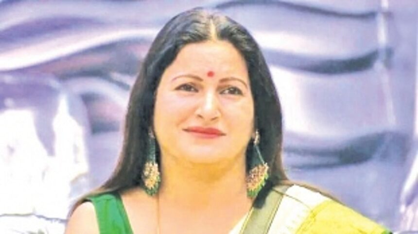 Court allows CBI to open  digital safe vault of Phogat