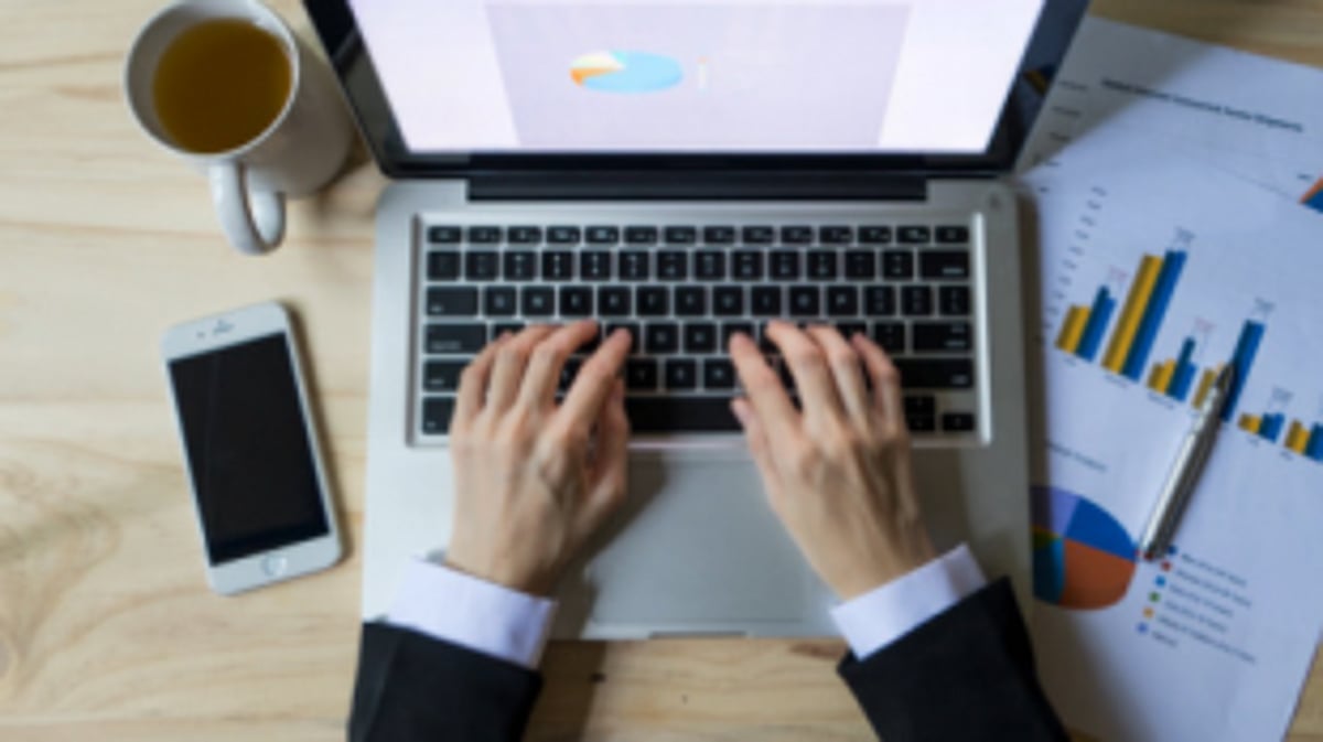 Court revises   working hours