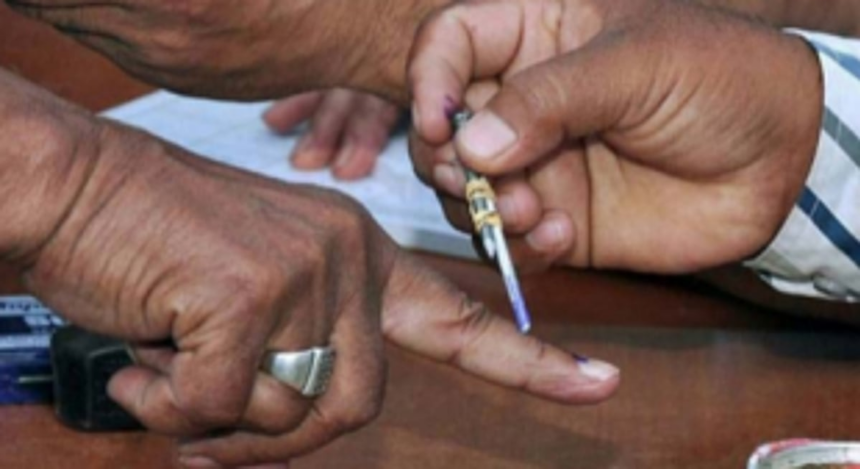 Covid work, poll duty keeps govt staff away from office