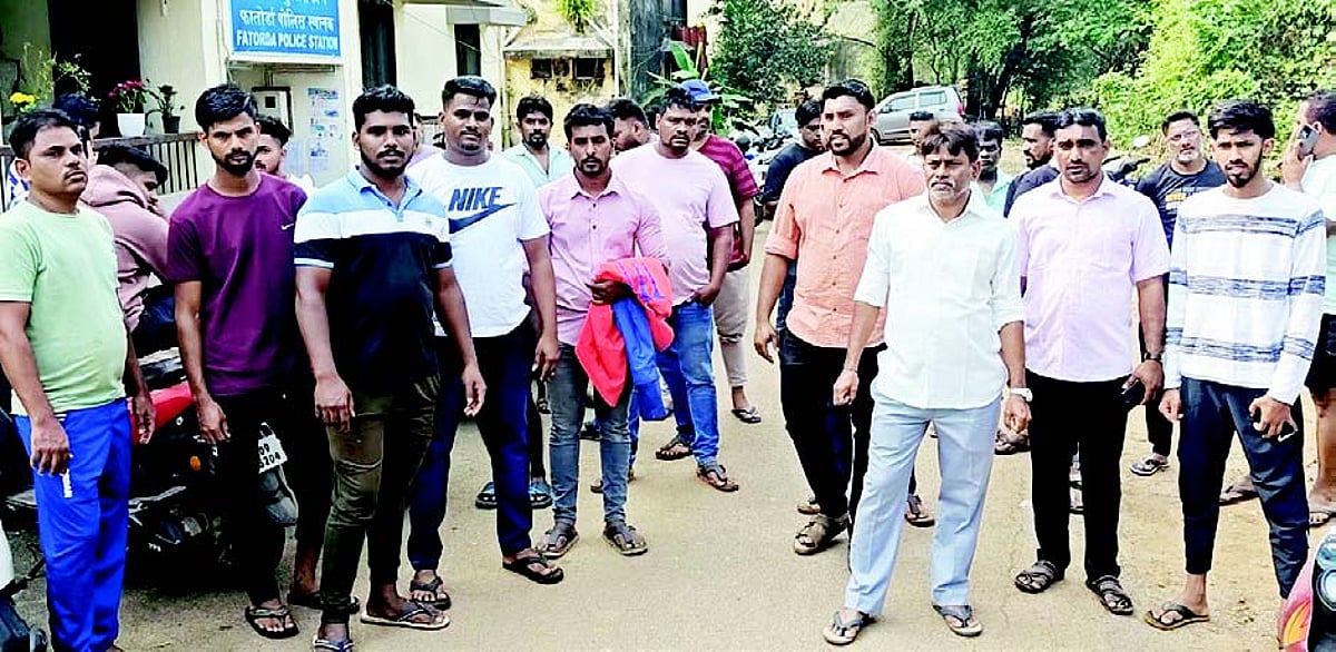 Cow vigilantes target beef vendors in Margao,
five injured in clash
