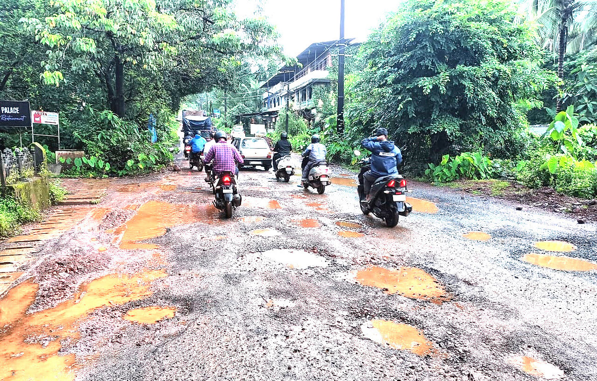 Craters resurface on the repaired Barazan-Usgao main road