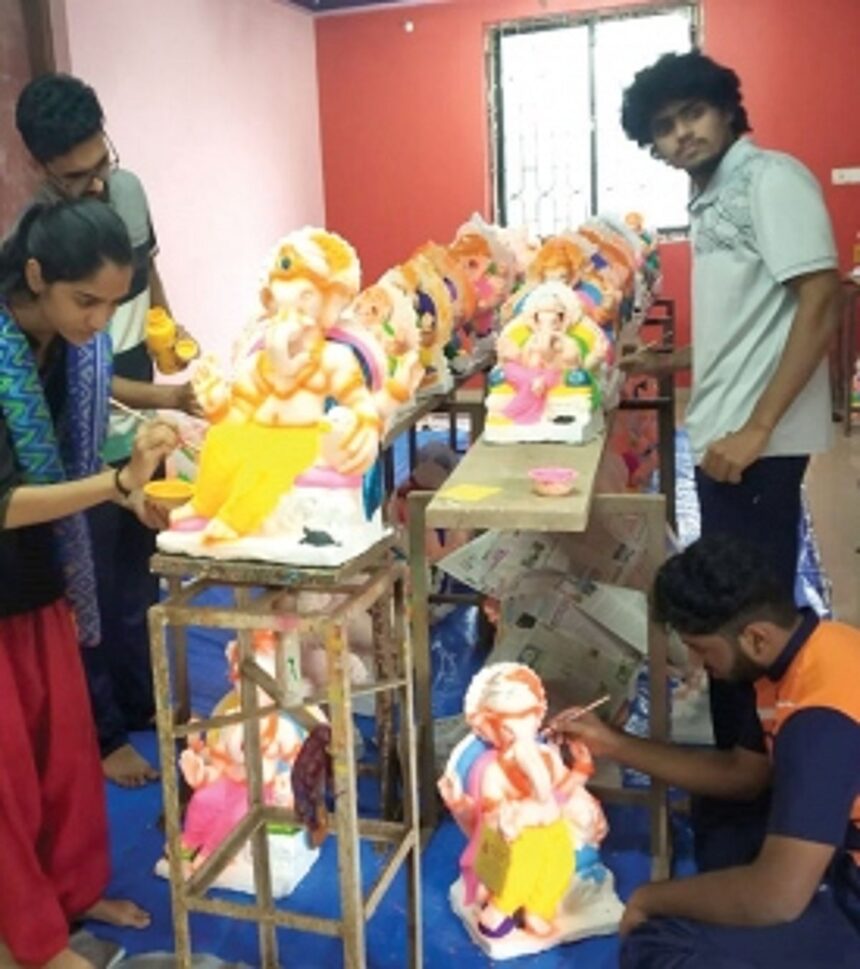 Creating Ganesh idols for mental satisfaction, claims idol maker family from Ponda taluka 1 Creating Ganesh idols for mental satisfaction, claims idol maker family from Ponda taluka