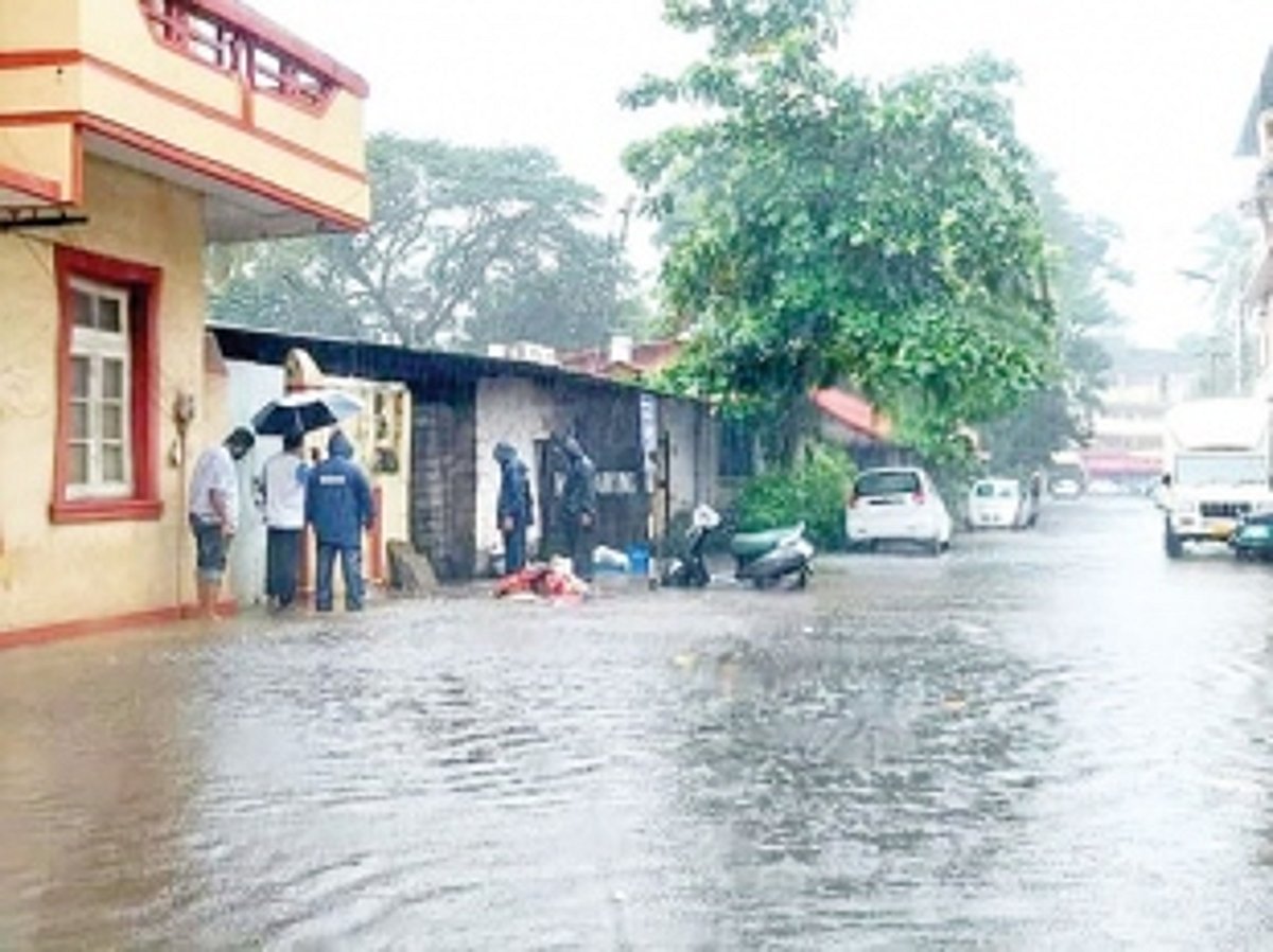 Cross drains can prevent flooding