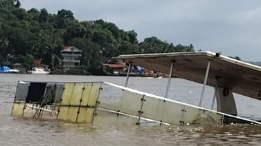 Cruise Boat Mysteriously Sinks in Mandovi River Amid Heavy Rainfall 1 Cruise Boat Mysteriously Sinks in Mandovi River Amid Heavy Rainfall